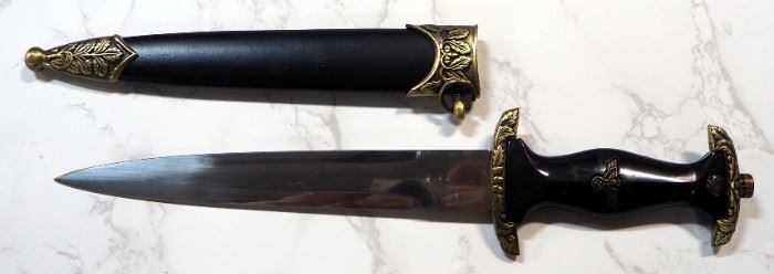 Dagger With 8.75" Blade, In Metal Scabbard
