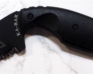 Ka-Bar Talon Knife With Serrated Edge, In Hard Plastic Sheath
