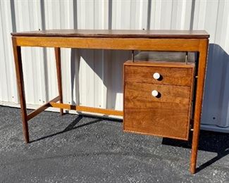 Drexel Declaration Desk 