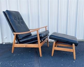 Milo Baughman for James Furniture Inc Early Octo Lounger