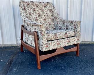 Paoli Rocking Chair 