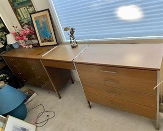Paul McCobb three piece dresser