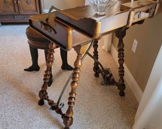 35"h x 26"w x 24"deep (when open)