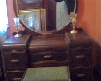 Antique vanity