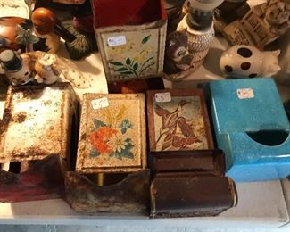 Metal match dispensers