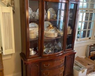 Vintage Furniture | China Cabinet