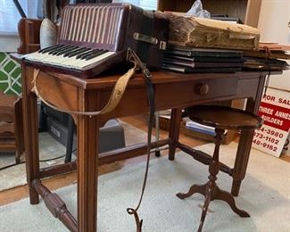 Antique Desk | Library | Treadmill | Books