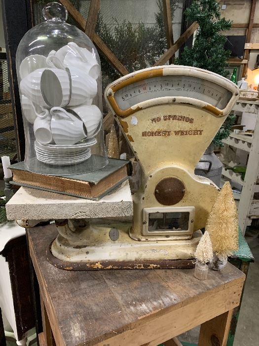 Vintage warehouse sale!!! Nov 13 8am3 starts on 11/13/2021