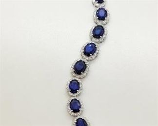 
2z - 14K Blue Sapphire & Diamond bracelet Appraised $16,742 7" length 14.10 cts Sapphires 3.72 cts diamonds