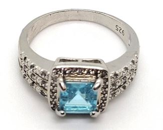 15a - BLUE TOPAZ & WHITE SAPPHIRE STERLING RING Size 7