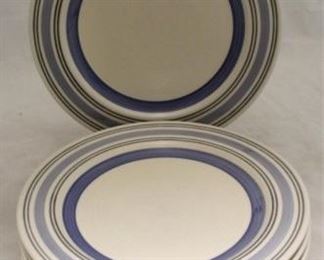 
90 - Set of 6 Pfaltzgraff Plates 11" round