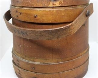 258 - Primitive Wooden Sugar Bucket w /Lid 10" tall x 9.5" wide at opening