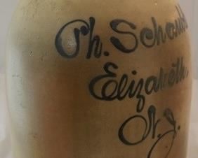 333 - Early 4-gallon Stoneware Jug - NY 17.5" tall