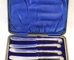 341 - Sterling Silver Set of 6 Butter Knives w/ Case