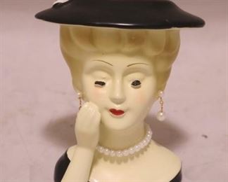 369 - Ladies Head Vase 12" t x 5" round