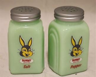 379 - Jadeite "Bunny" Salt & Pepper Shakers 4" tall