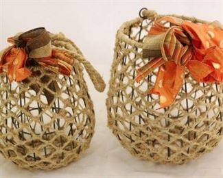 500 - Set of 2 Matching Woven Lanterns 10.5 & 9" tall