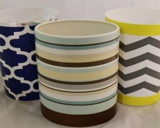 503 - Set of 3 Waste Baskets 2 Plastic, 1 Ceramic