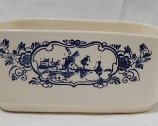 543 - Delfts Blauw Handpainted Dish 7 x 3 1/4 x 3