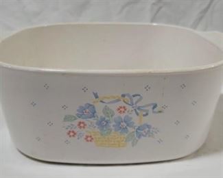 
545 - Corning Casserole Dish 5 Liter