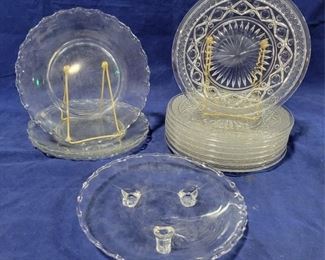 546 - Lot of Assorted Glass Plates 8" round 12 pieces