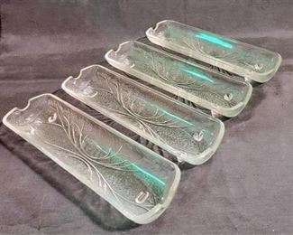 567 - Set of Glass Corn Dishes 4pc. 10" x 1.5