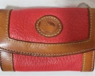 592 - Dooney & Bourke Keychain 3.5" x 2.5" (closed)