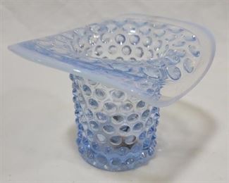 606 - Fenton Blue Hobnail Top Hat 3.5" tall