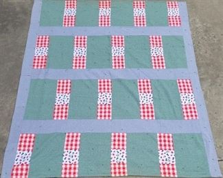 618 - Quilt - "75 x 88"