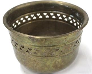 754 - Brass planter 8 x 5 1/2