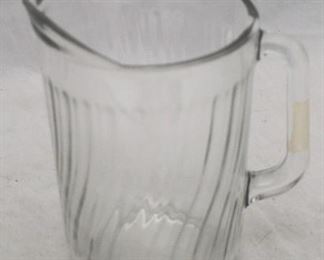878x - Glass Pitcher - 8.5" x 6.5"