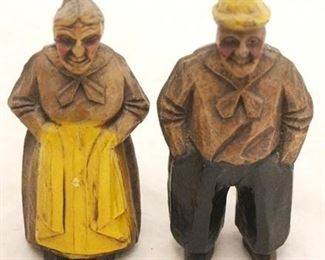 885 - 5" tall wood figurines