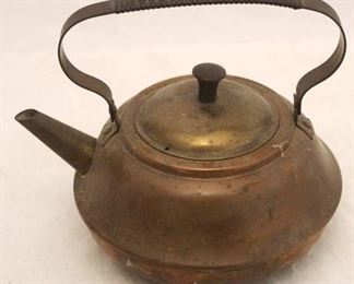 889 - Copper teapot 7 x 6