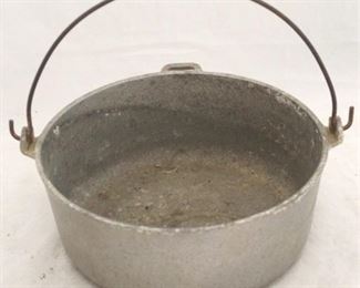897 - Vintage cooking pot 12 x 11 x 4