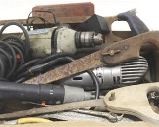 908 - Assorted tools