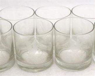 920 - 8 Vintage bar glasses with etched ducks 3 1/4" tall