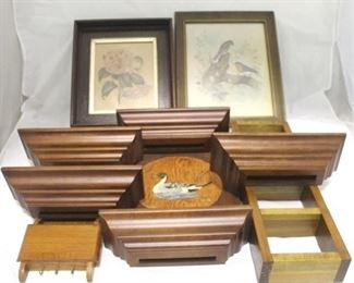 928 - Assorted wooden items