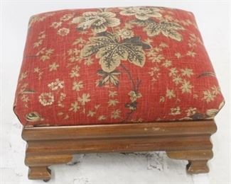 1216 - Vintage Empire Ottoman 20" x 15" x 16"
