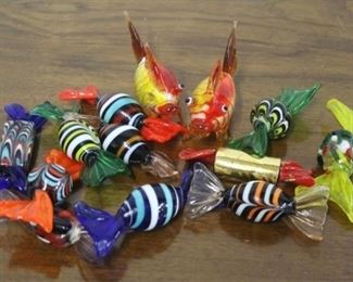 
1256 - Lot of Assorted Murano Glass Candy & Fish