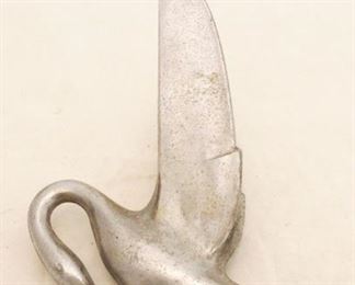 
1317 - Vintage swan hood ornament 8 x 6 1/2