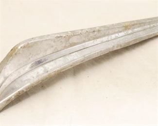 1322 - Vintage fender ornament 18 x 4