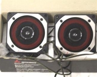 1356 - Mitsubishi pair car speakers in box
