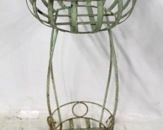 1380 - Green strap metal planter 33 x 17 x 17
