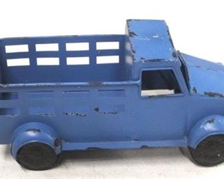 1385 - Metal farmer's market truck 12 x 6 x 4
