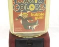 1391 - Magic Colors gumball machine 17 x 7 x 7
