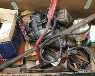 2646 - Box lot of tools
