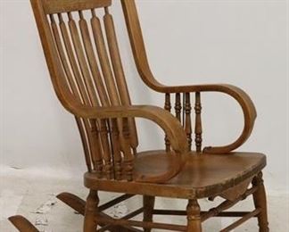 2656 - Press & arrow back rocking chair 44 x 23 x 32
