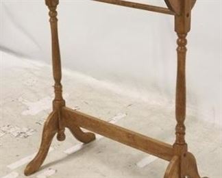 2666 - Quilt rack 39 1/2 x 27 1/2 x 17
