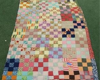2678 - Hand stitched quilt 71 1/2 x 47
