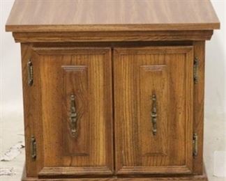 2691 - Mid century stand 22 x 24 x 24
